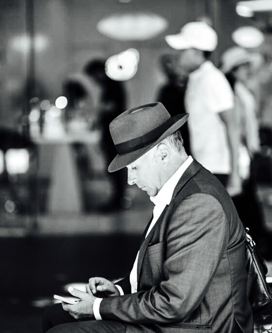 Fedora, Sidewalk, Phone